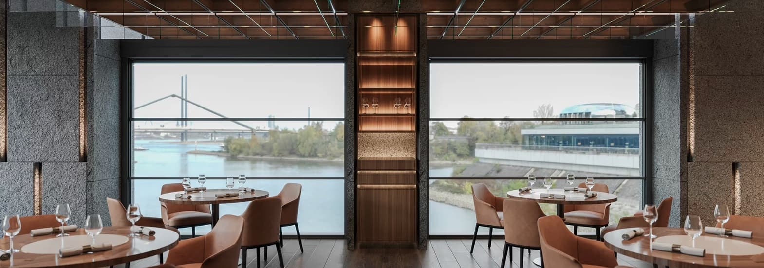 Motorized Glass Roofs & Walls