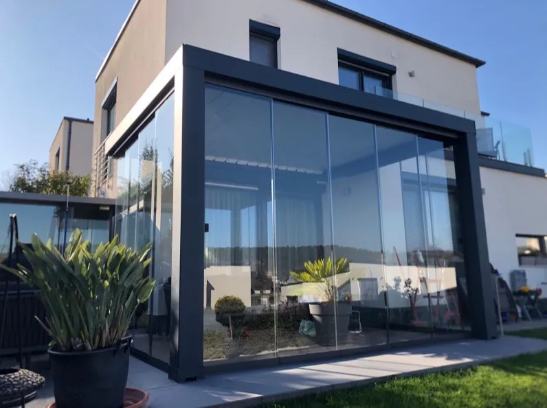Wind-Rated Patio Covers, Awnings & Screens in Squamish