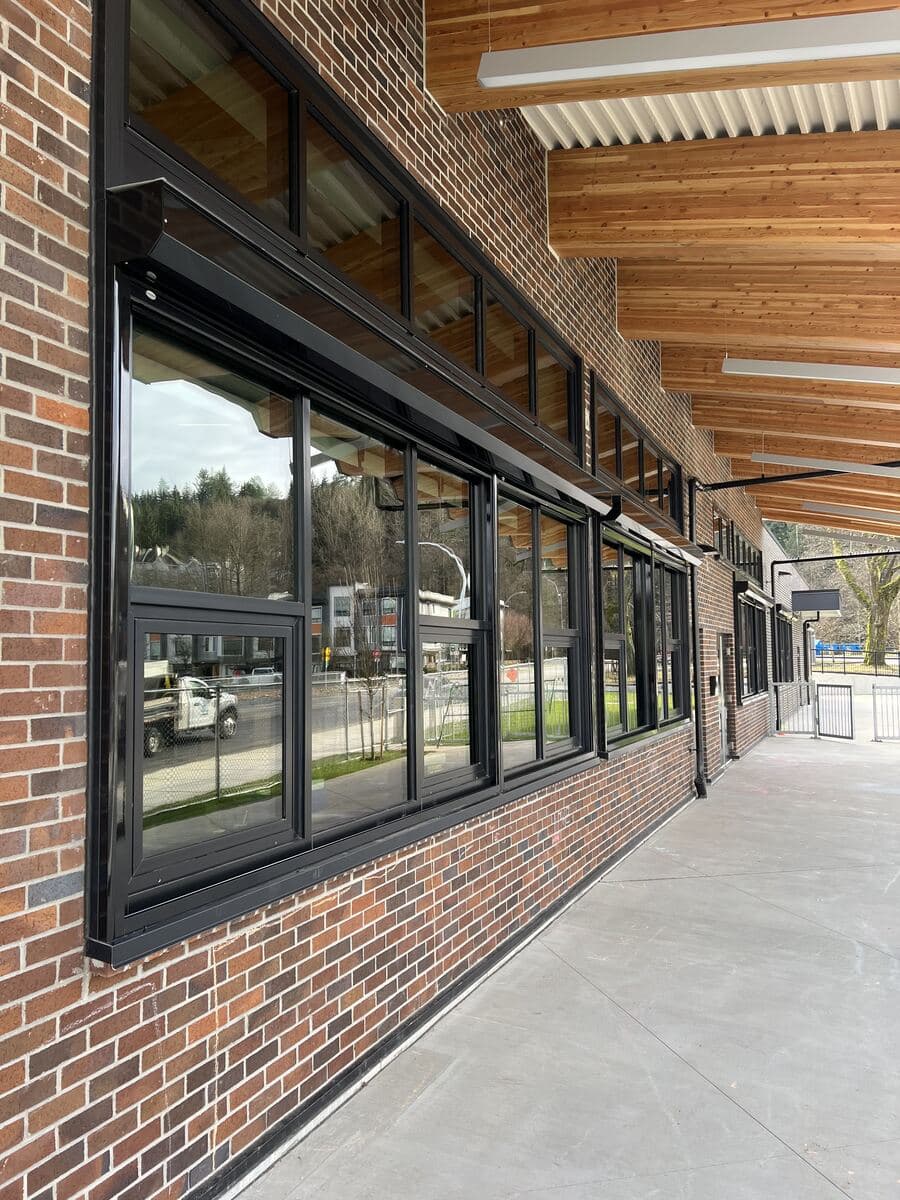 Talius Roll Shutter School View
